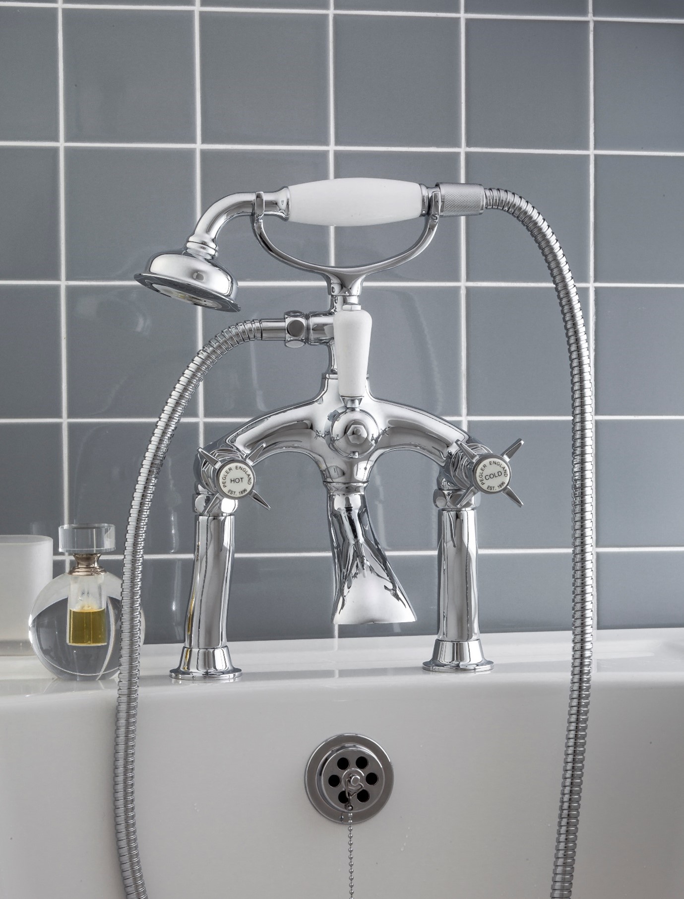 How to select the perfect bathroom tap